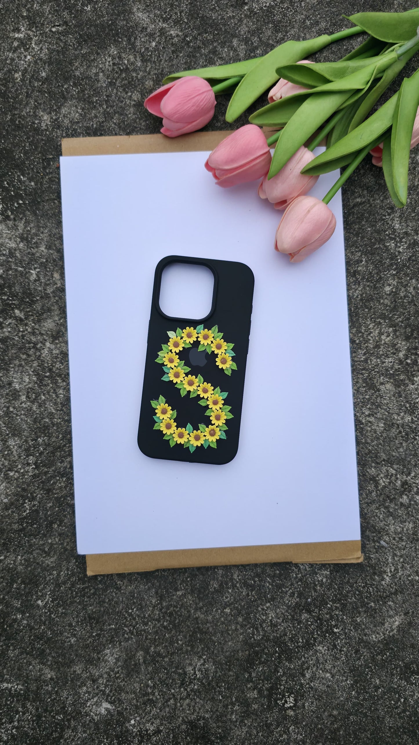 Sunflower Initial Case – Personalized Floral Design