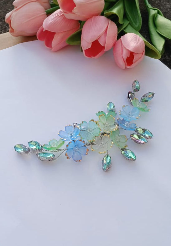 Iridescent Blossom Garden Hair Vine